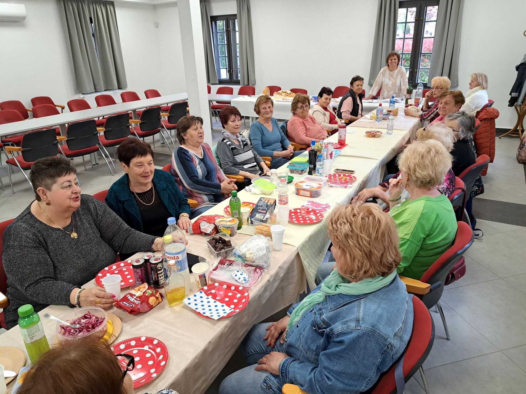 csapatepito klubdelutan mohcsop 2026.04