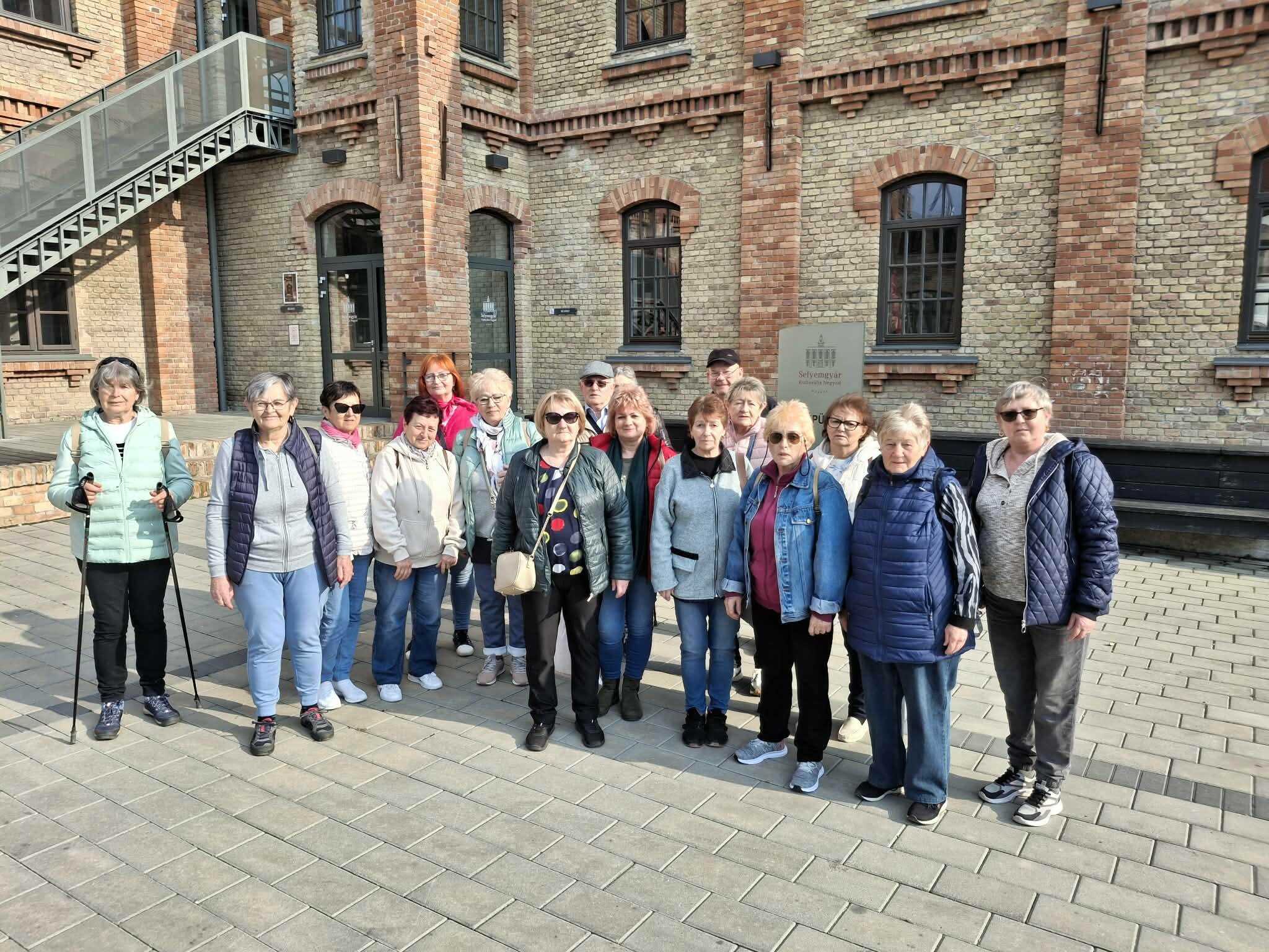 dunaparti gyaloglas mohcsop 2026. 03 05