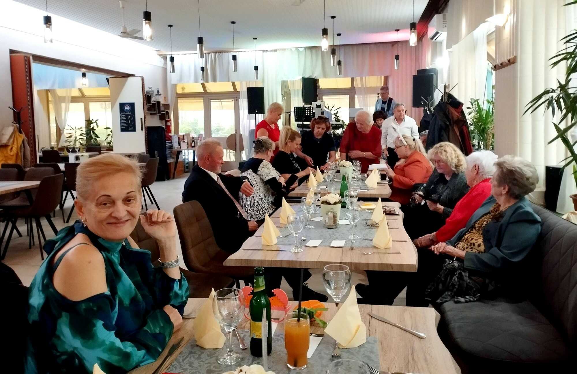 locsolobal pecscsop 2020.04